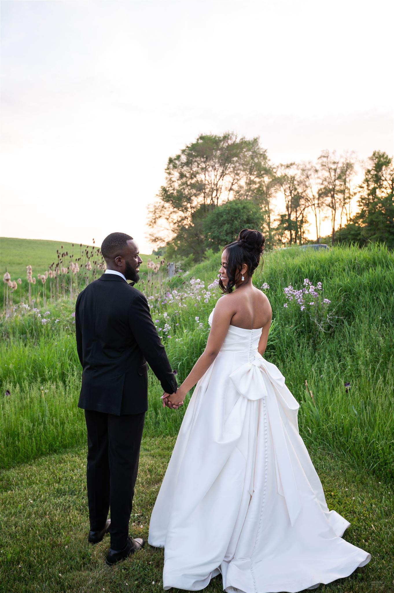 A Something Blue-Filled Wedding in Canada: Keia & Michael