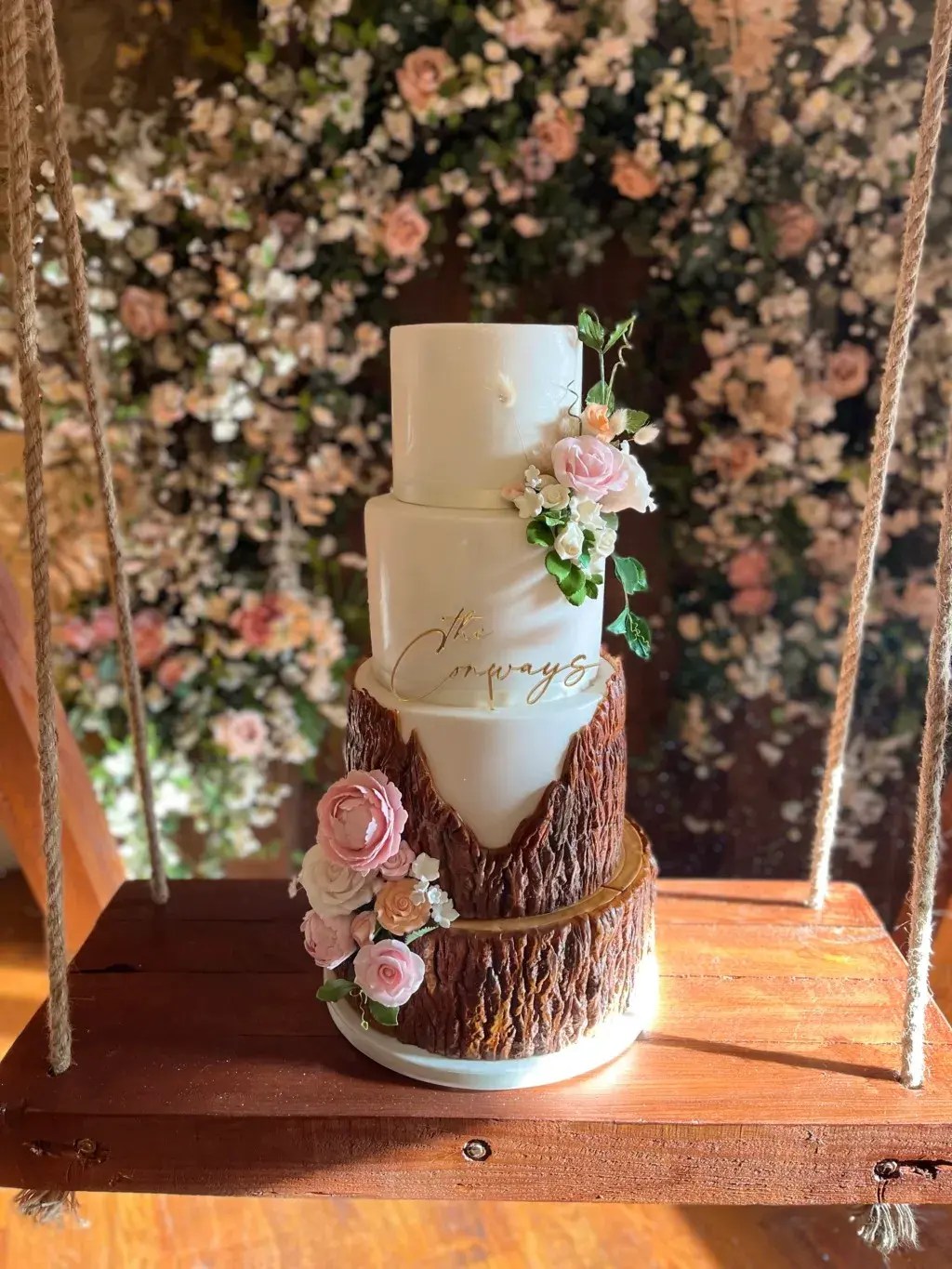 Looking For Trend-Led Wedding Cakes? Meet SD Cakes Ireland