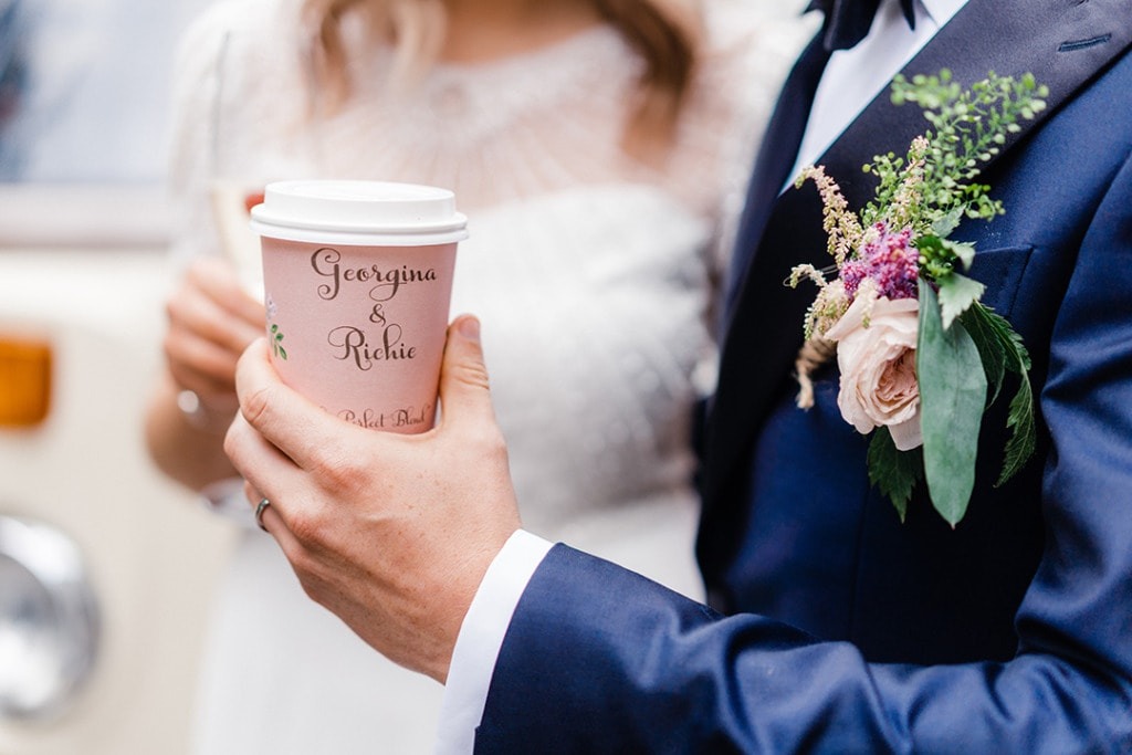 The Best Mobile Bars and Coffee Vans for Weddings