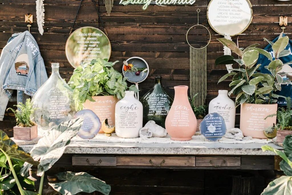 23 Unique Wedding Table Plan Ideas (Including DIYs!)