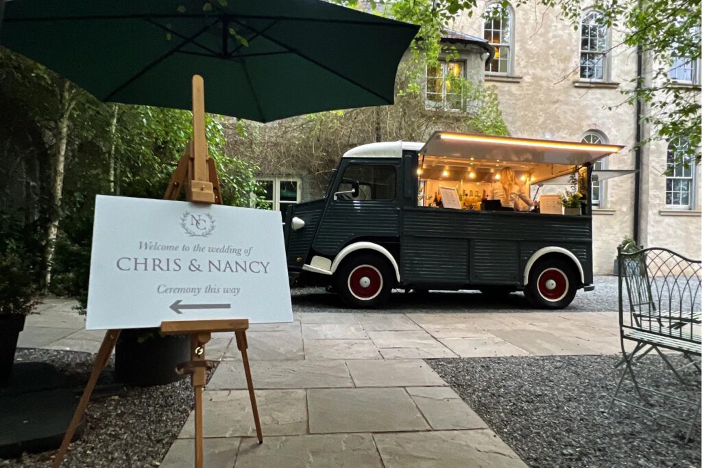 Vintage Prosecco Vans, Cocktail Bars & More