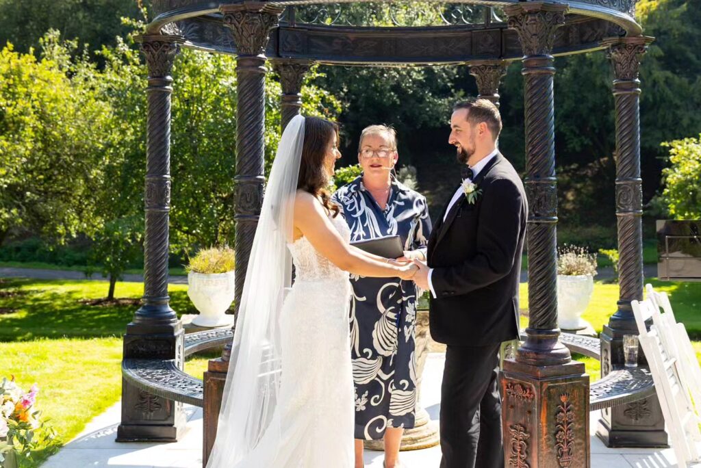 Heartfelt Wedding Ceremonies Unique To You & Your Partner