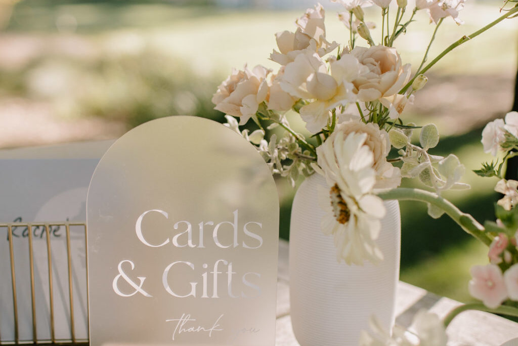 Should You Give a Gift If You Don’t Go To The Wedding?