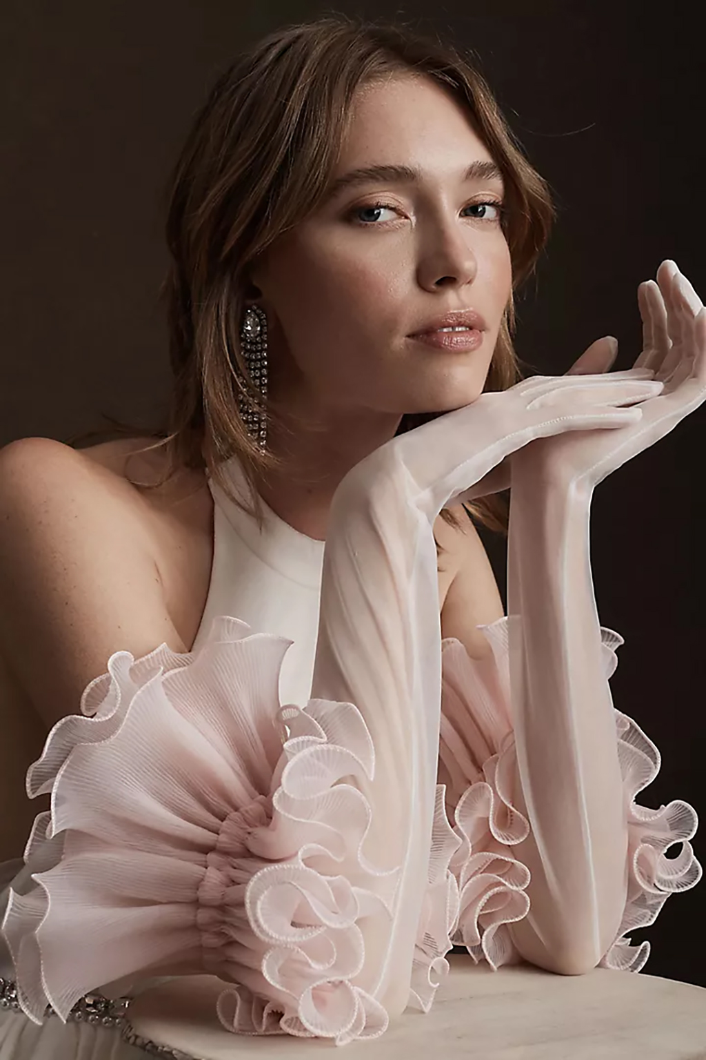 Where to Find Stylish Opera Gloves for Brides