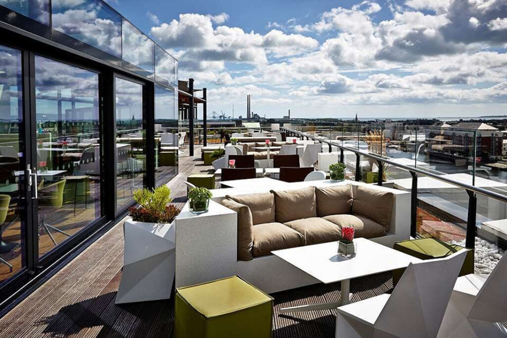 17 Great Rooftop Bars in Dublin