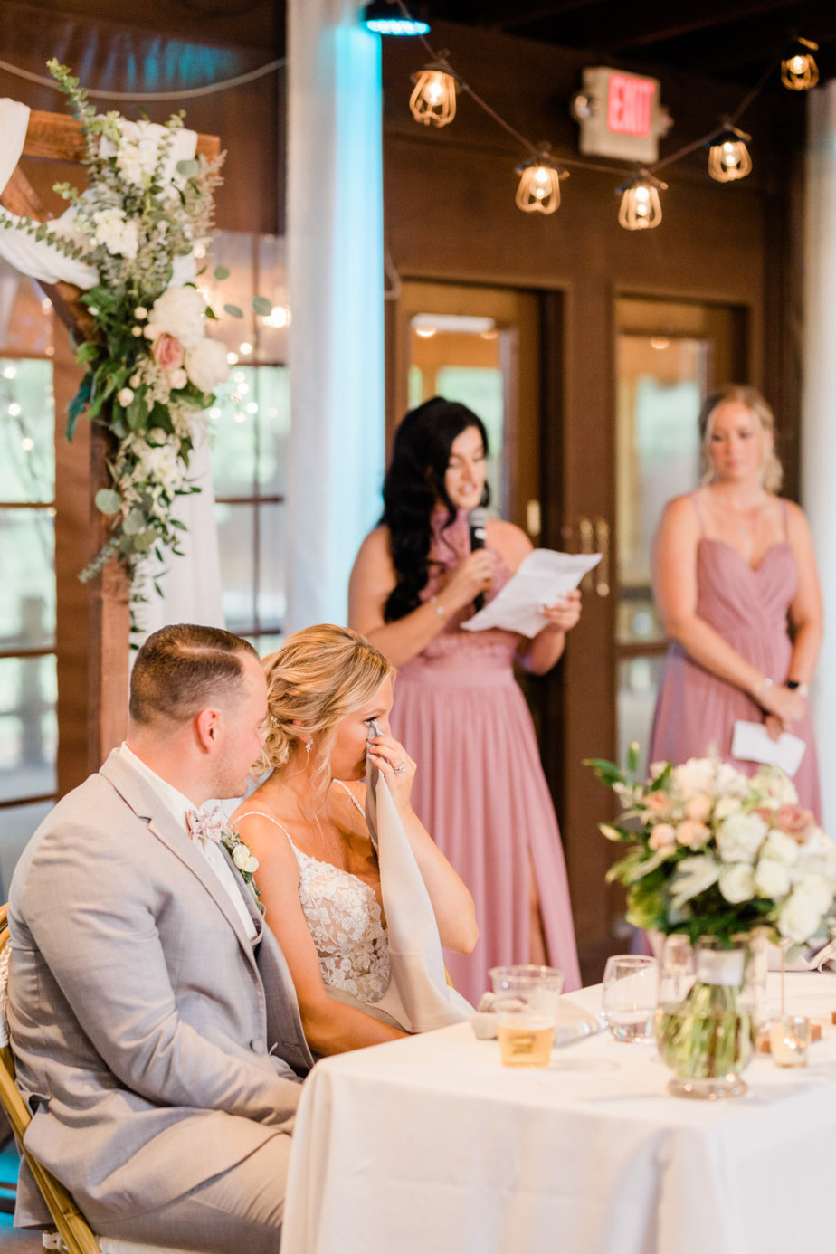 Dos and Don’ts of How to Give a Great Maid of Honour Speech