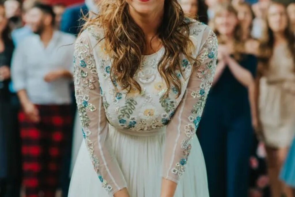 7 Fun Alternative Wedding Bouquet Toss Ideas