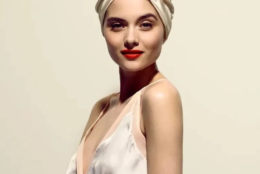 Why a Silk Hair Wrap is Your Secret Weapon for Healthy Hair
