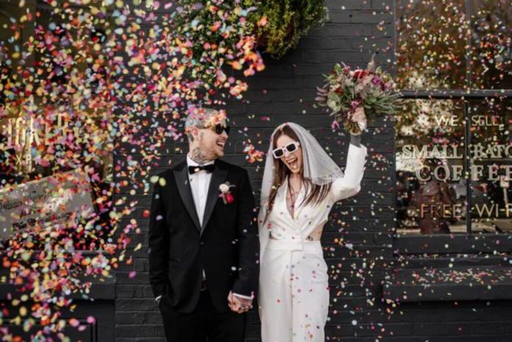 19 Unique Wedding Photo Ideas You Will Love