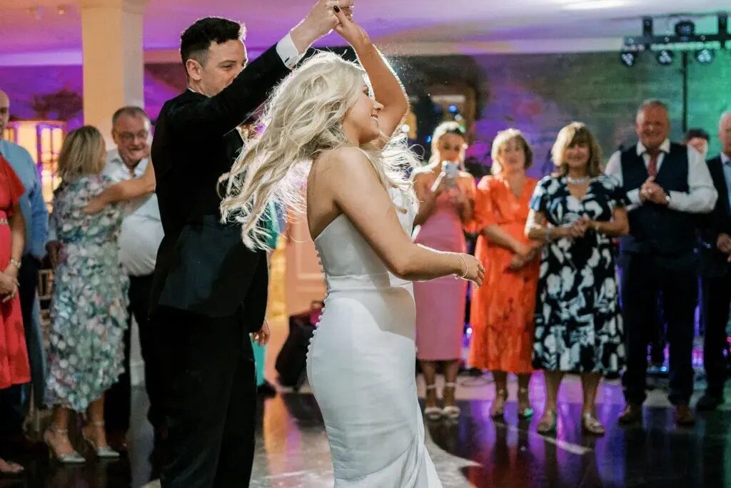 The Ultimate Wedding Party Floor-Fillers Playlist
