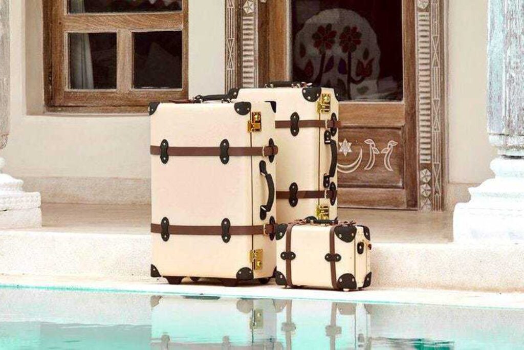 The Ultimate Honeymoon Packing List: A Handy Checklist