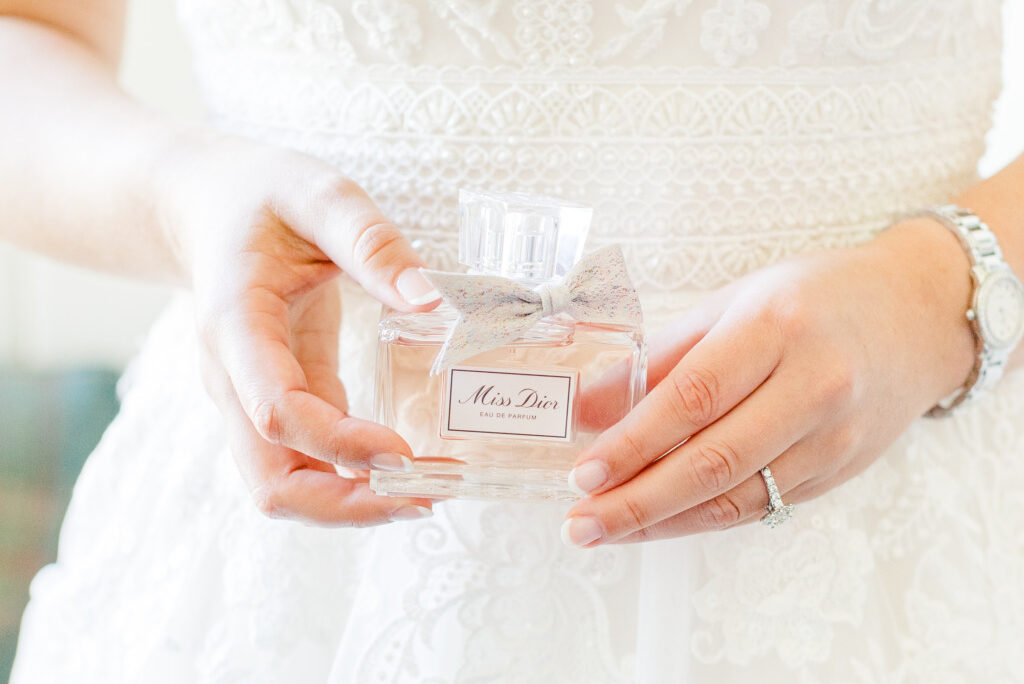 5 Things You Should Never Do With Perfume For Your Wedding