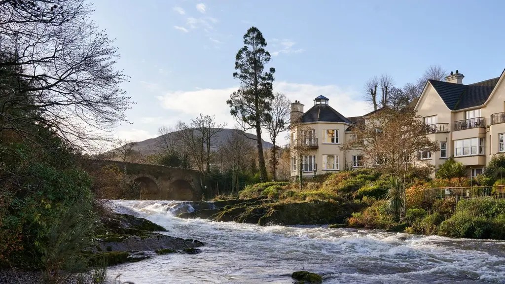 Sheen Falls Lodge Excels at Bespoke Romance
