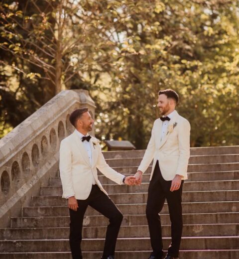 A Dromoland Castle Wedding with Epic 90s & 00s-Inspired Glam