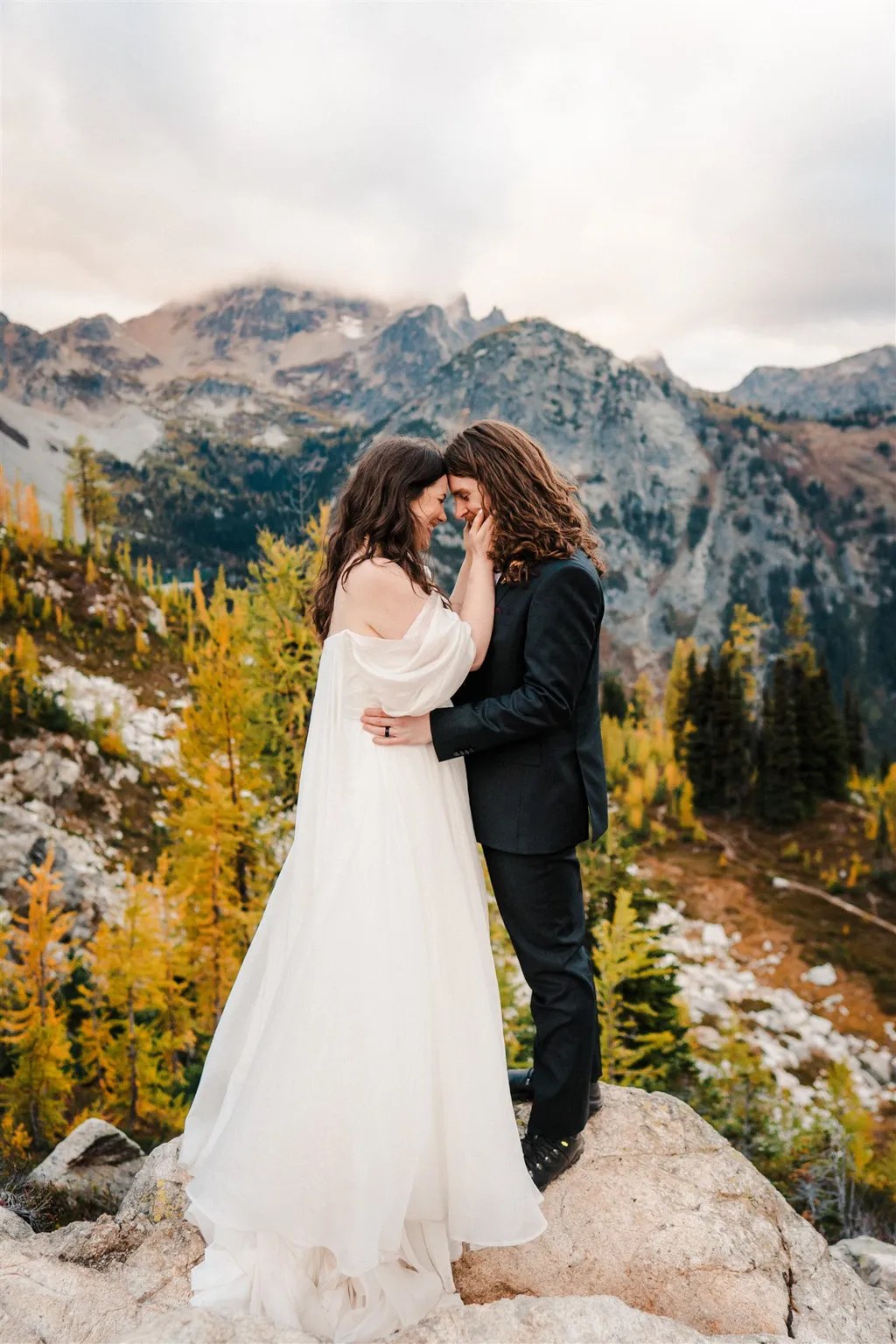 13 Mistakes to Avoid When Planning an Autumn Wedding