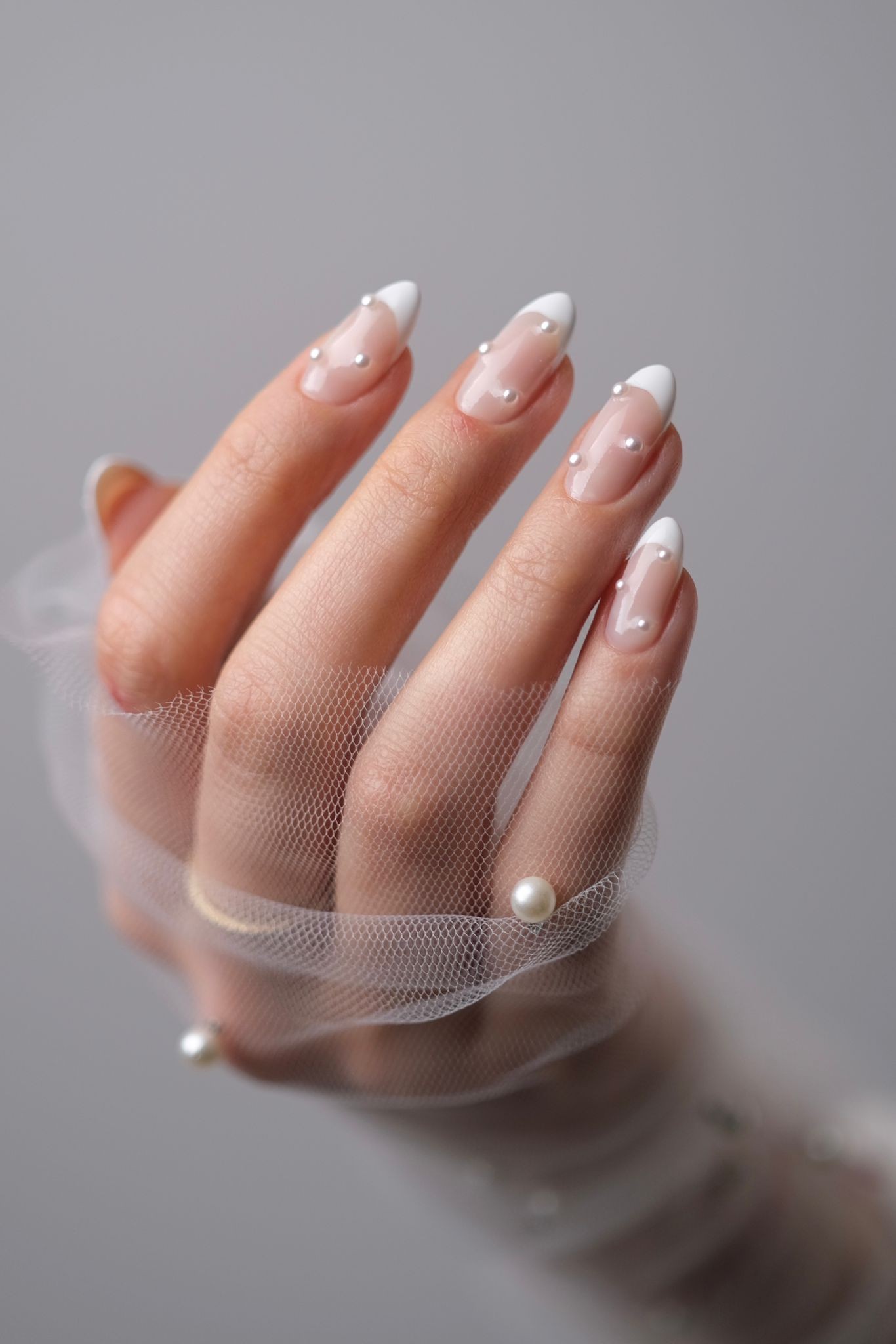 Trending Yet Timeless: Pearl Wedding Nails