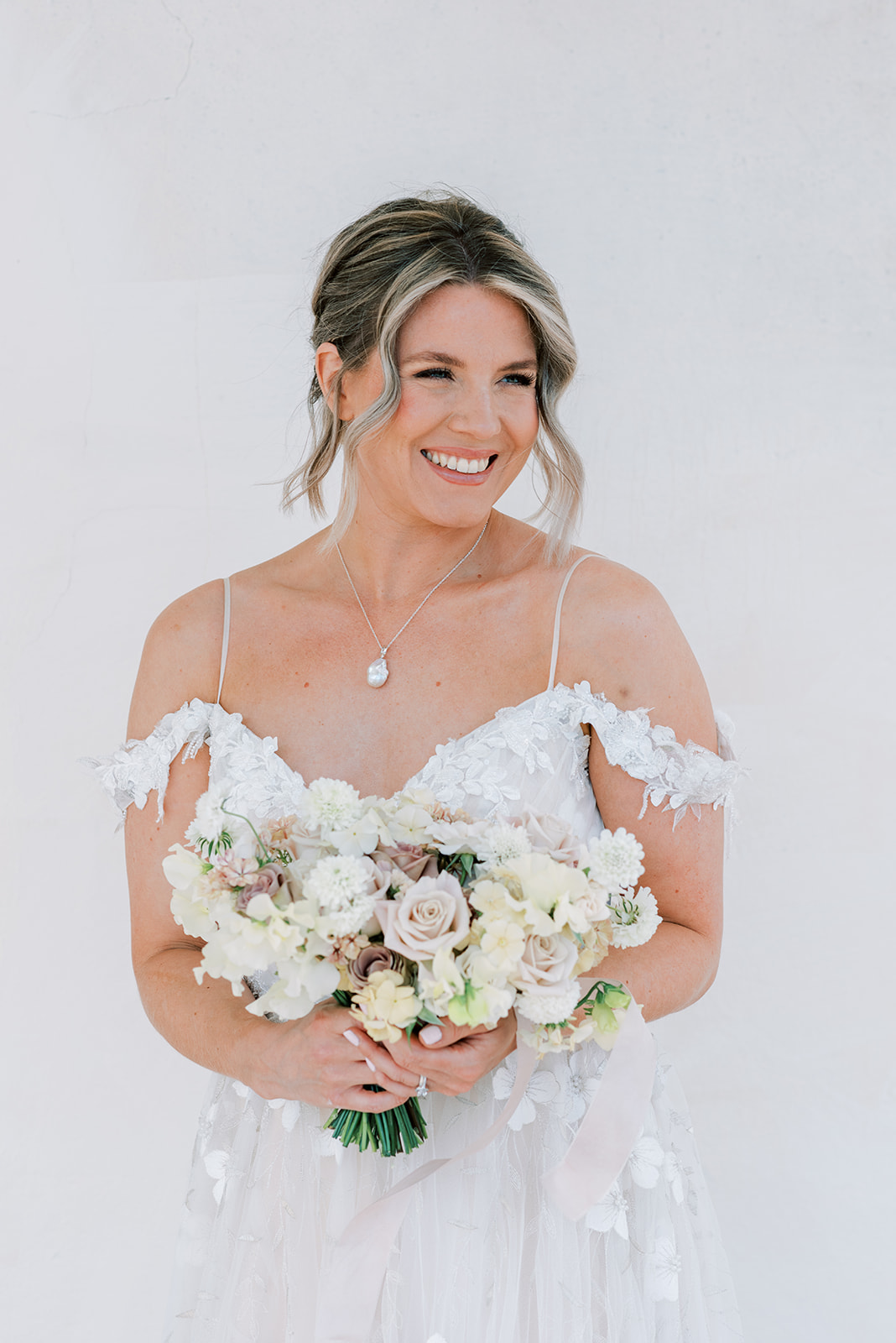 Sweden Meets the Mediterranean: Pastel Wedding Inspiration