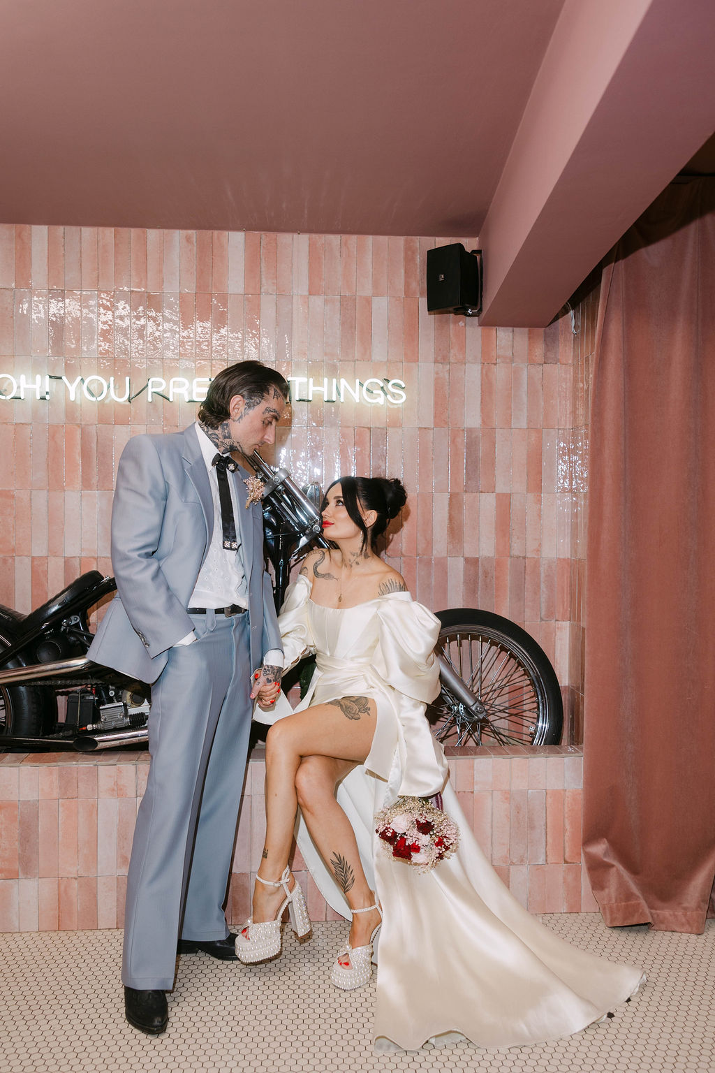 A Rock ‘n’ Roll City Wedding Inspired by American Culture