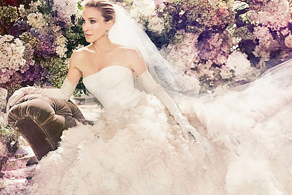 Iconic Carrie Bradshaw Wedding Dress Snapped Up for €16