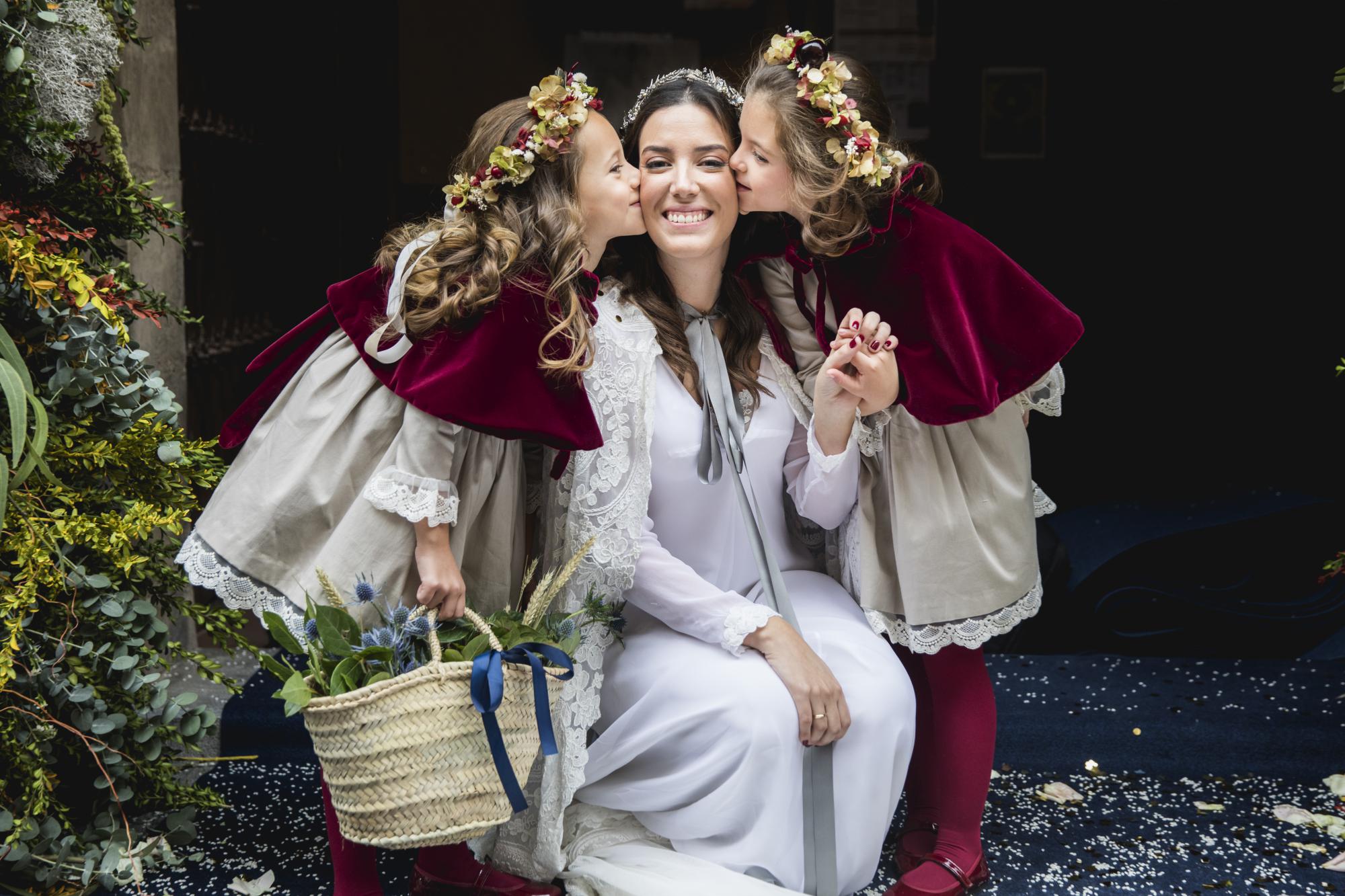 The 30 Best Cosy & Cute Winter Flower Girl Outfit Ideas