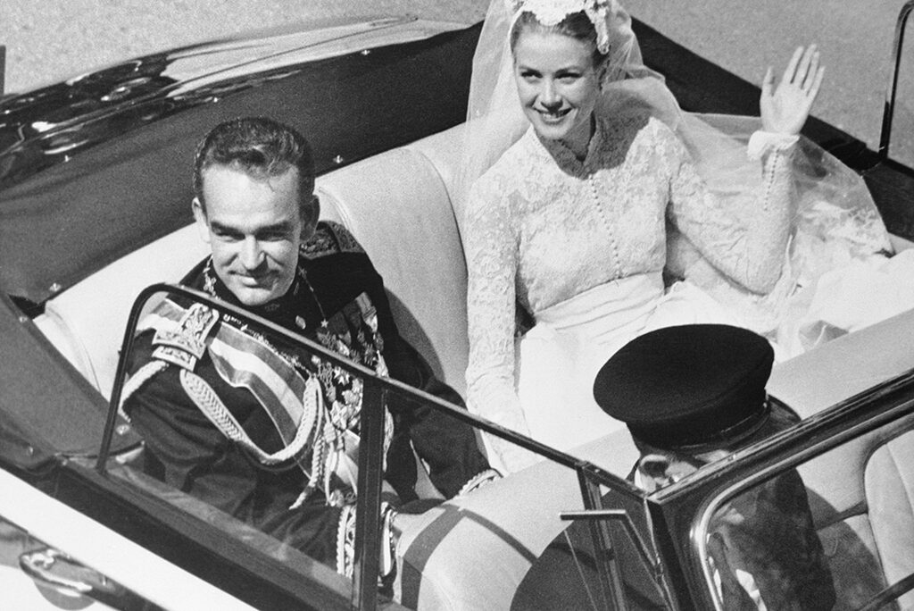 The Fascinating History Behind Grace Kelly’s Wedding Dress