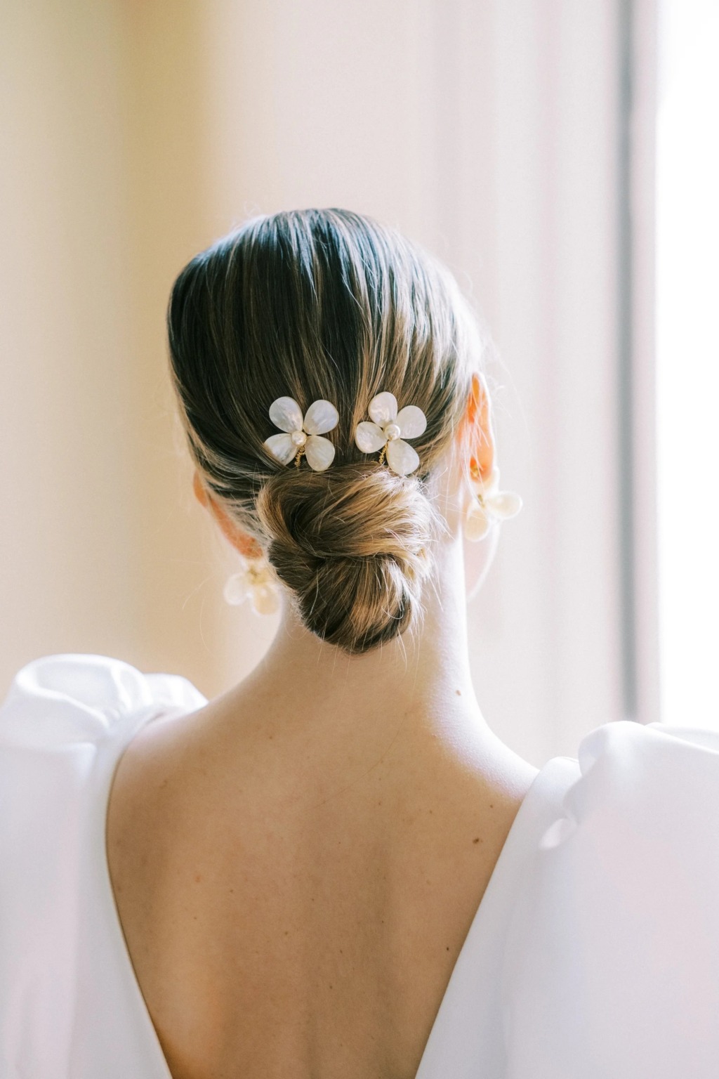 An Easy Guide to Different Bridal Headpieces & Accessories