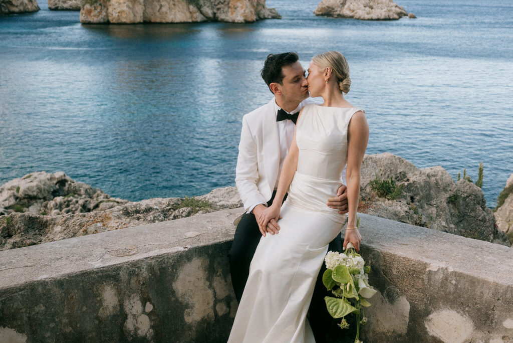 An Effortlessly Modern Summer Destination Wedding in Sicily