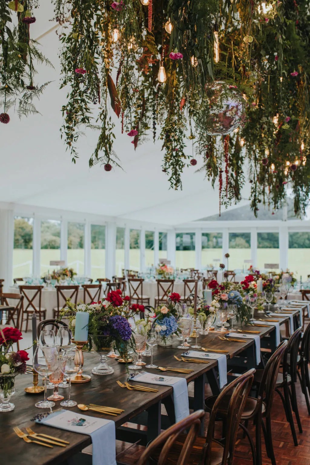 What To Steal from a Wedding Stylist’s Kit for Your Own DIY Wedding