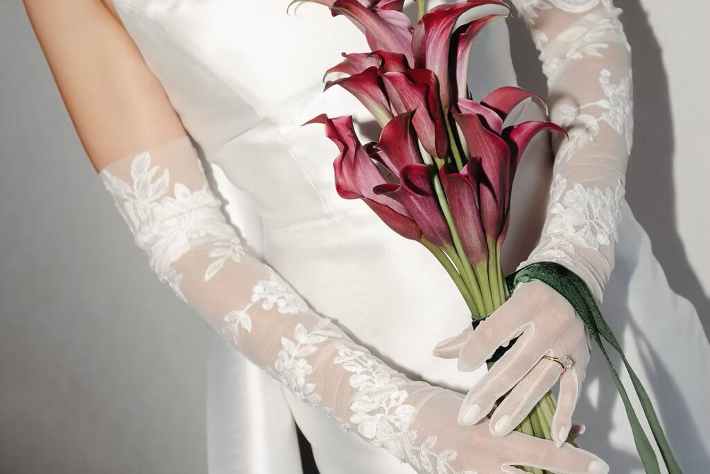 An Easy Guide to Winter Wedding Flowers