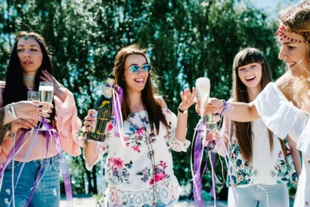 No Stress Just Fun! Meet The Dream Team at Henparty.ie