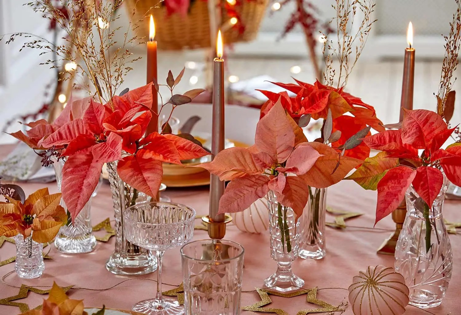 27 Christmas Wedding Decor & Winter Styling Ideas