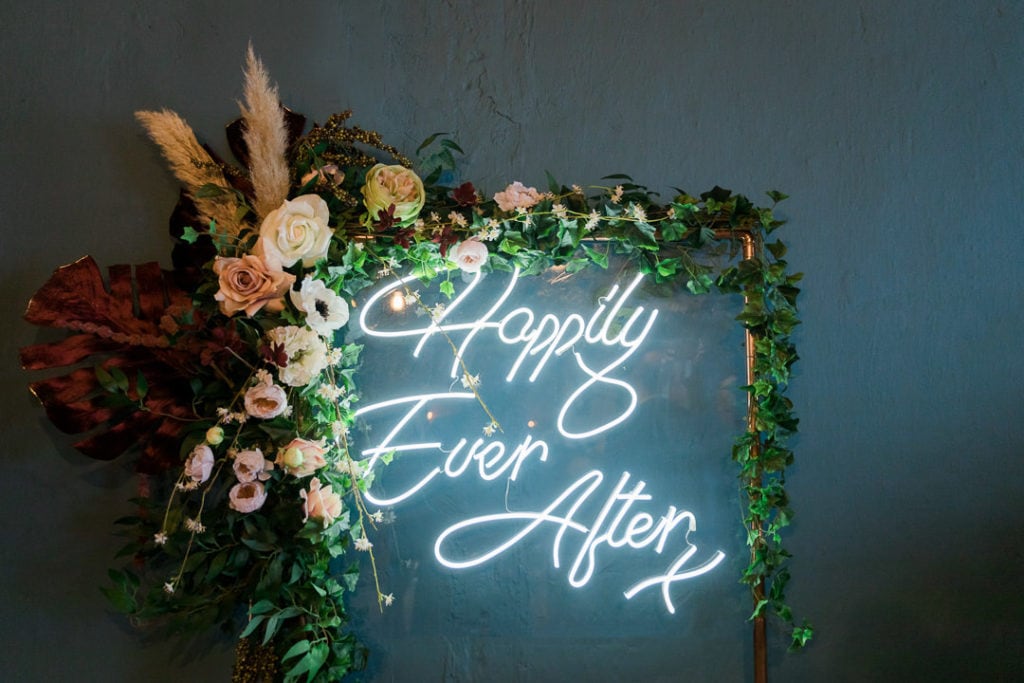 Neon Wedding Signage Ideas + Where to Buy