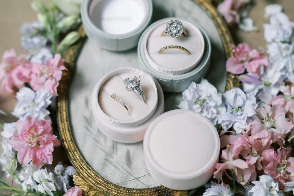 Where To Find the Prettiest Velvet Ring Boxes