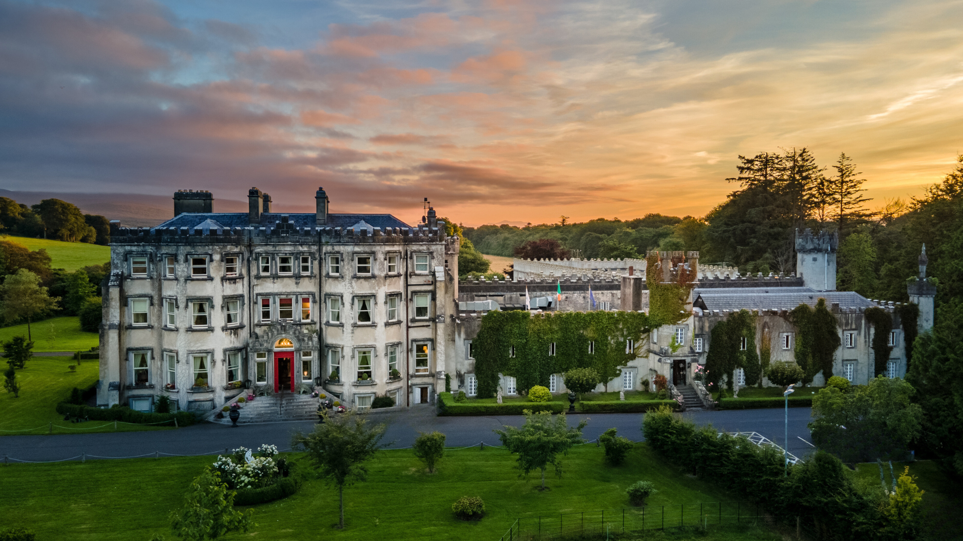 WIN! A Fairytale Escape To Ballyseede Castle