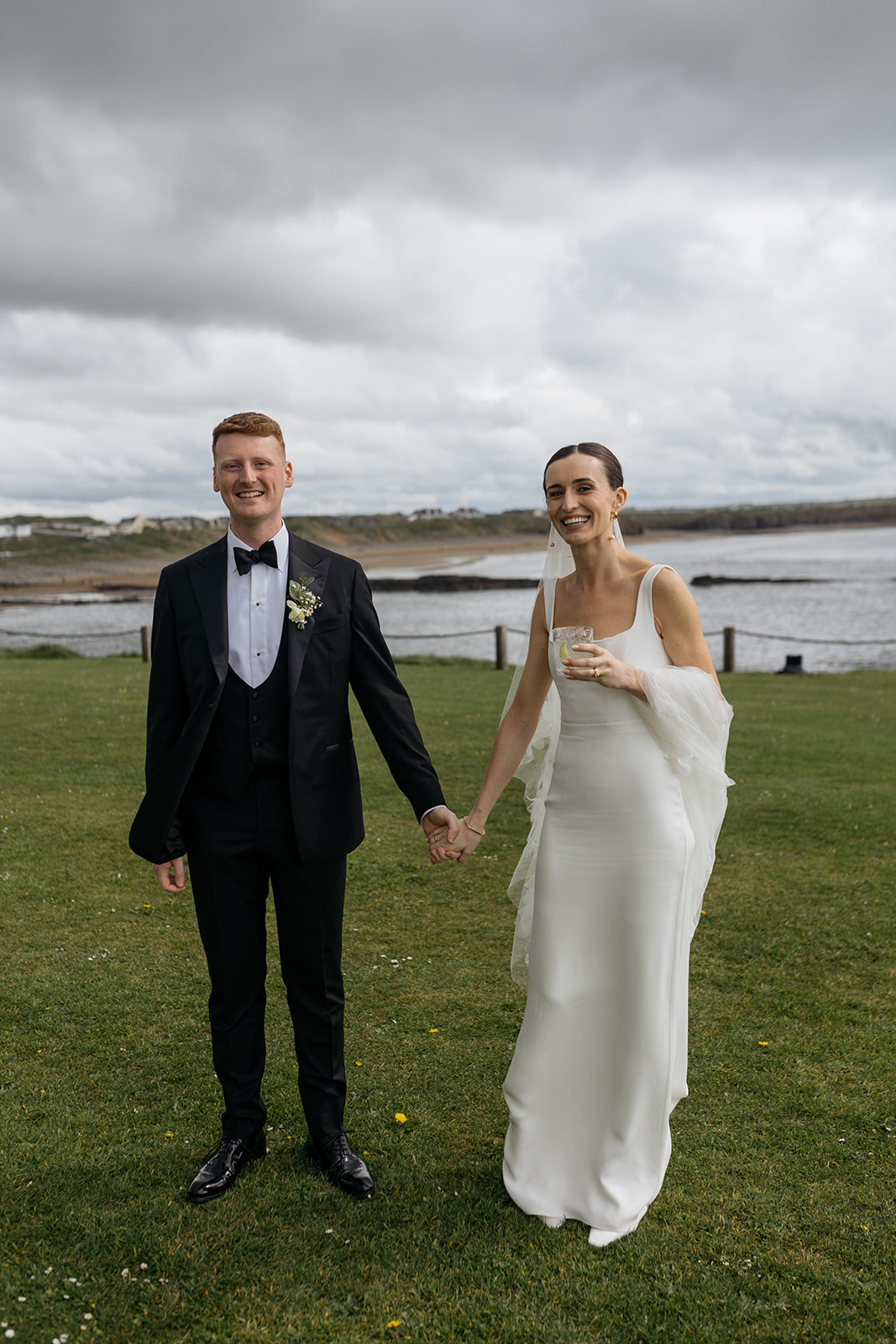 A Contemporary and Gently Vibrant Armada Hotel Wedding