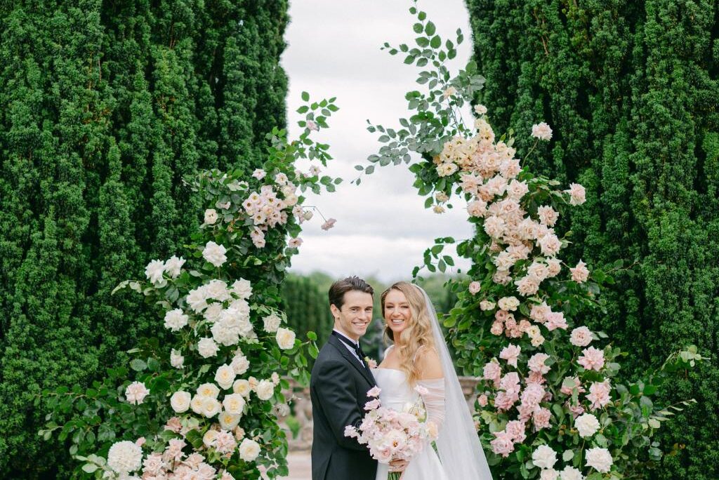 A Breathtaking Regency-Style Gloster House Wedding