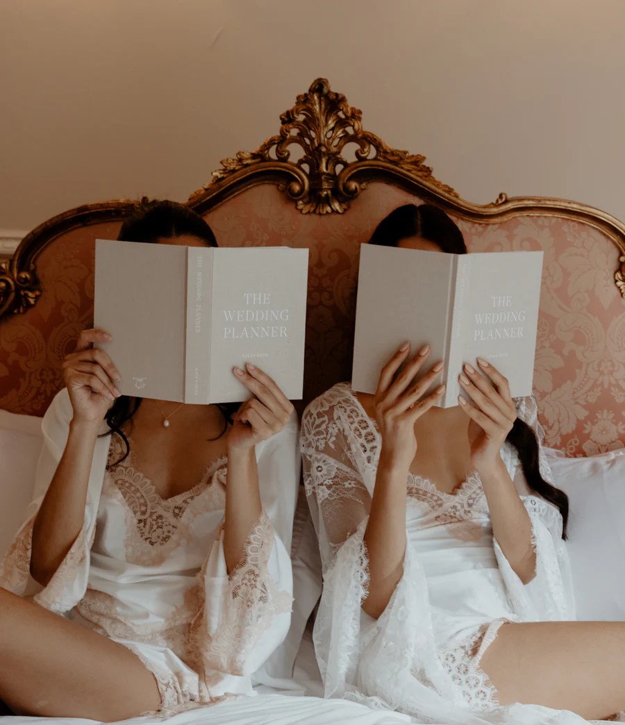 The 11 Best Wedding Planner Books & Wedding Organisers