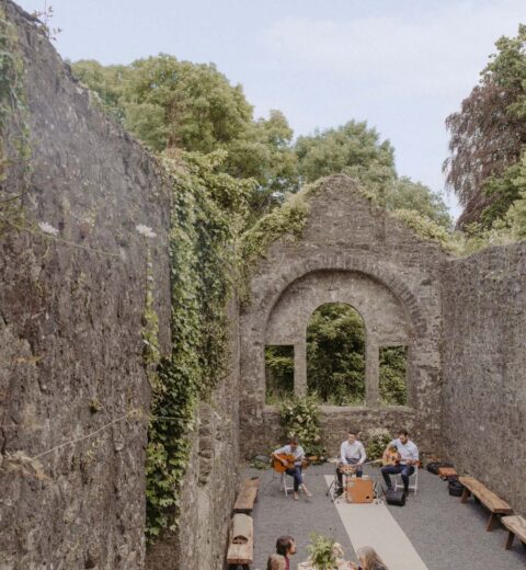 The 8 Best Long Wear Lipsticks for Brides