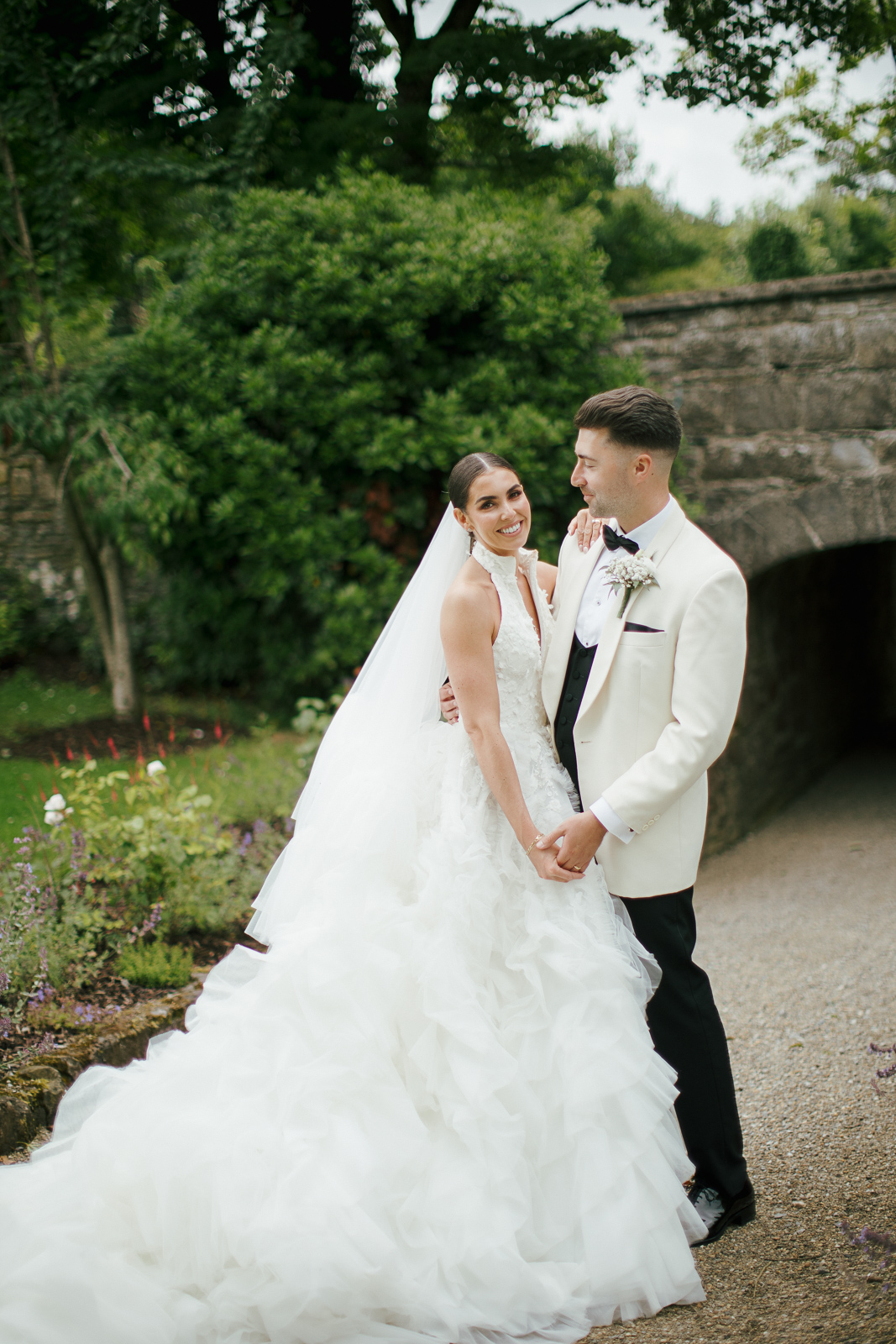 Roisin & Brian’s Stylish Clonabreany House Wedding