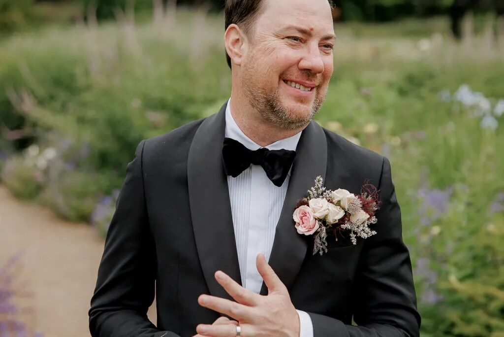 What is a Pocket Square Boutonniere & Should You Wear One?