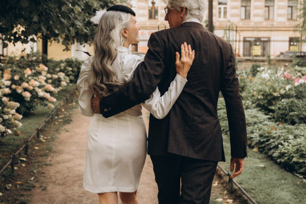 19 Beautiful Wedding Dresses for Older Brides