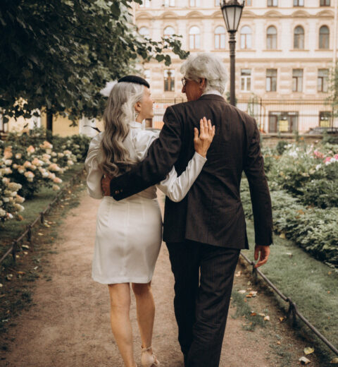 13 Wedding Dress Hacks The Bridal Party Needs to Know