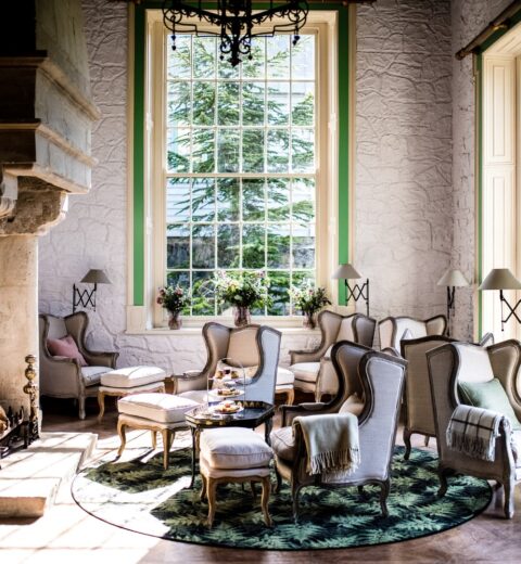 A Garden Party Wedding with a Natural History Museum Twist