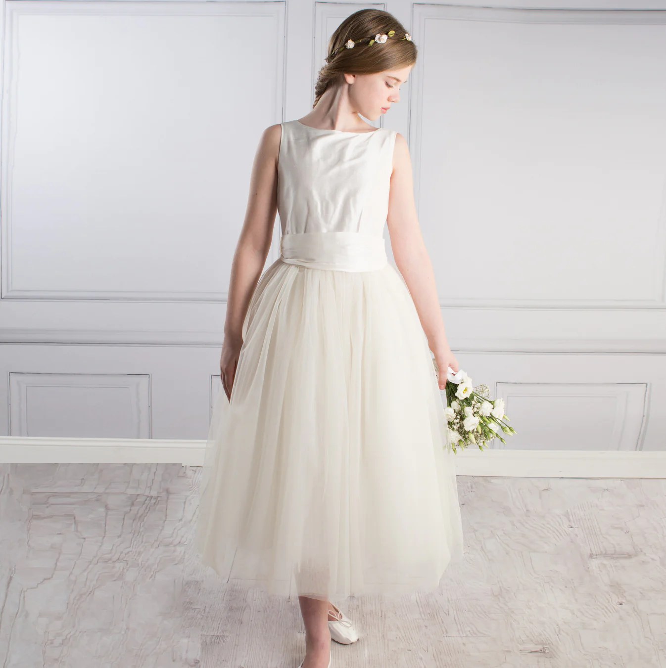 Junior Bridesmaid Dresses & Outfits to Shop Right Now