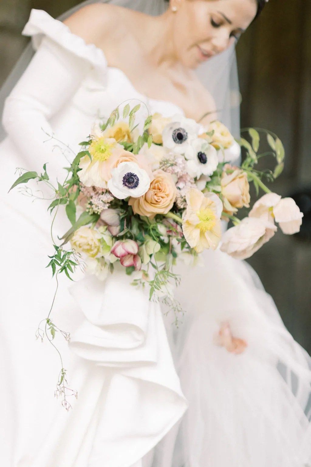 An Easy Guide to Spring Wedding Flowers