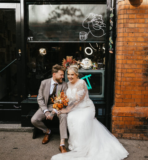 Trend Alert! Candles on Wedding Cakes