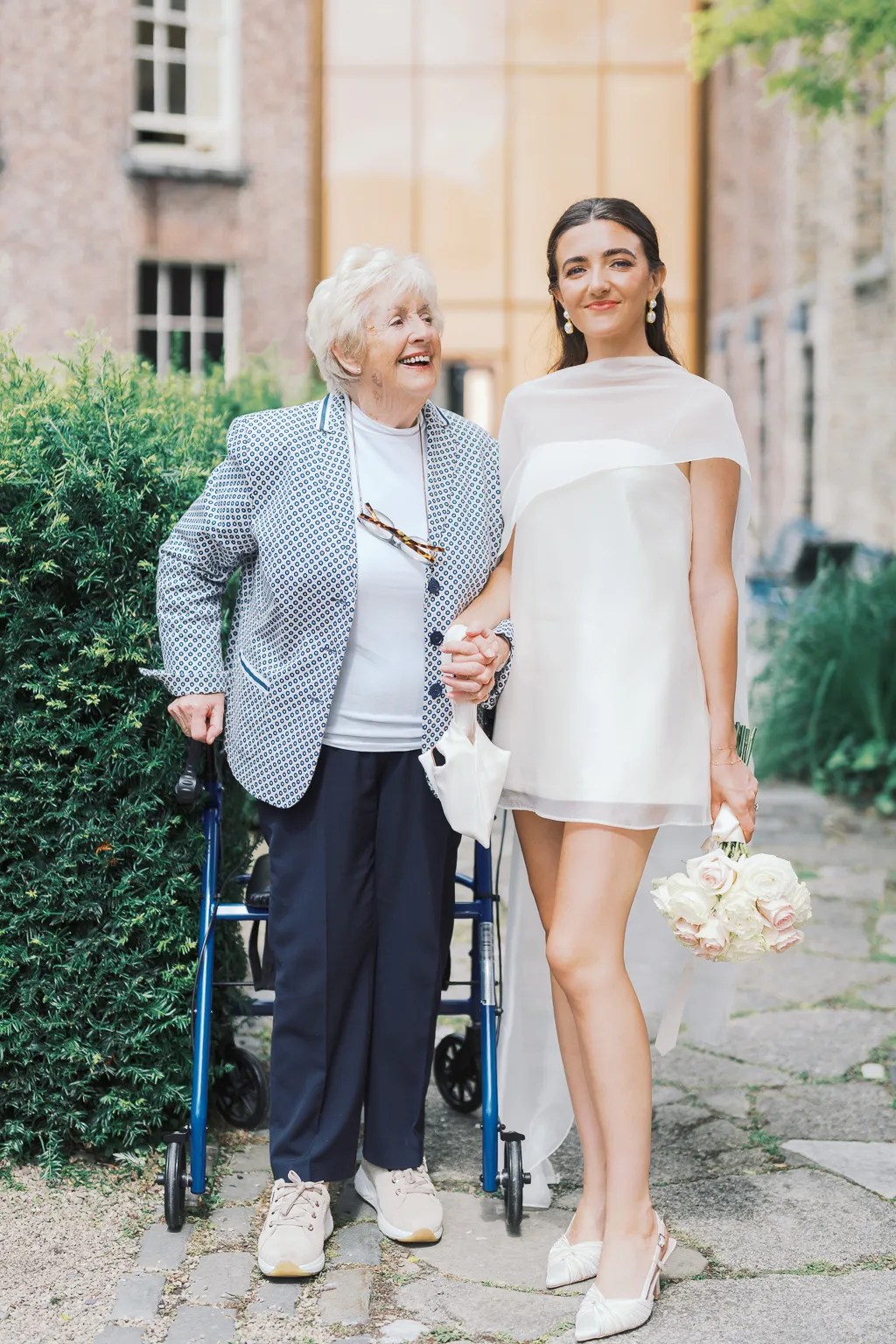 How to Make Elderly Guests Feel Comfortable at Your Wedding