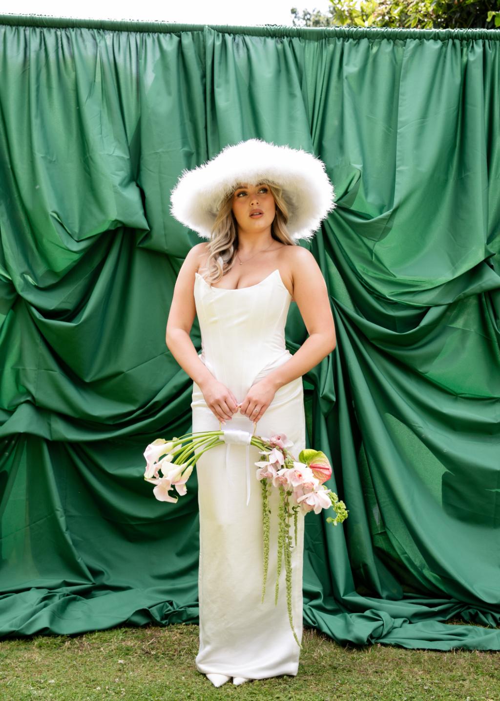 Modern Midsummer Soirée Wedding Inspiration