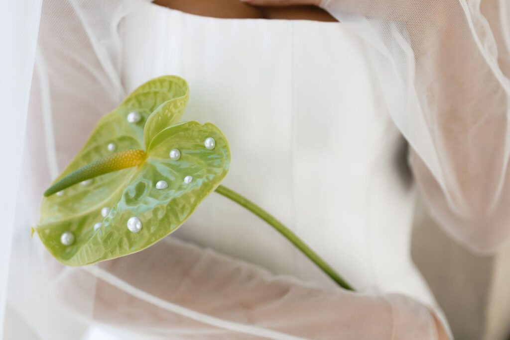 35 Chic & Contemporary Anthurium Wedding Flower Ideas